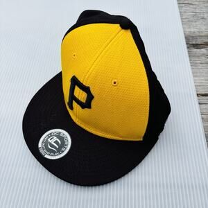 Pittsburgh Pirates Black Yellow Adjustable Baseball Hat Cap OSFM OC Sports